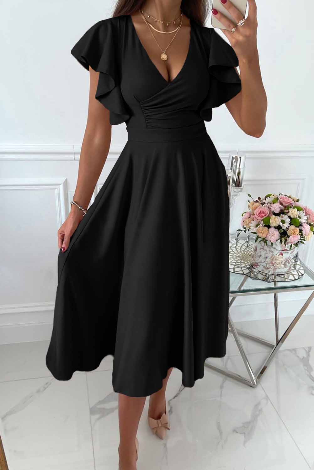 Abito Casual con Scollo a V Elegante e Confortevole per Donna | Madison
