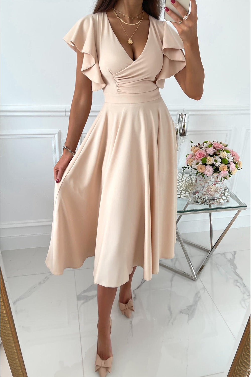 Abito Casual con Scollo a V Elegante e Confortevole per Donna | Madison