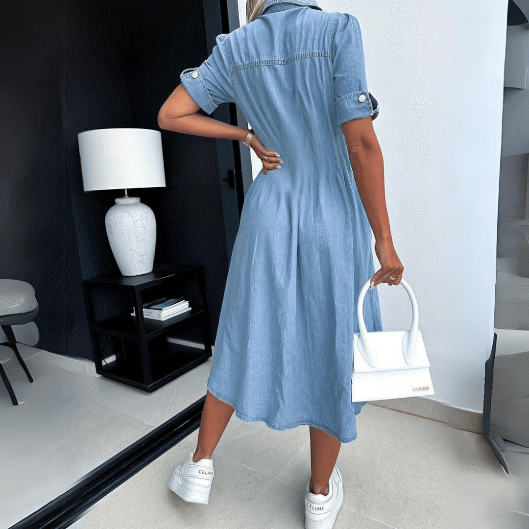 Abito Midi in Denim Blu con Vestibilità Classica da Donna